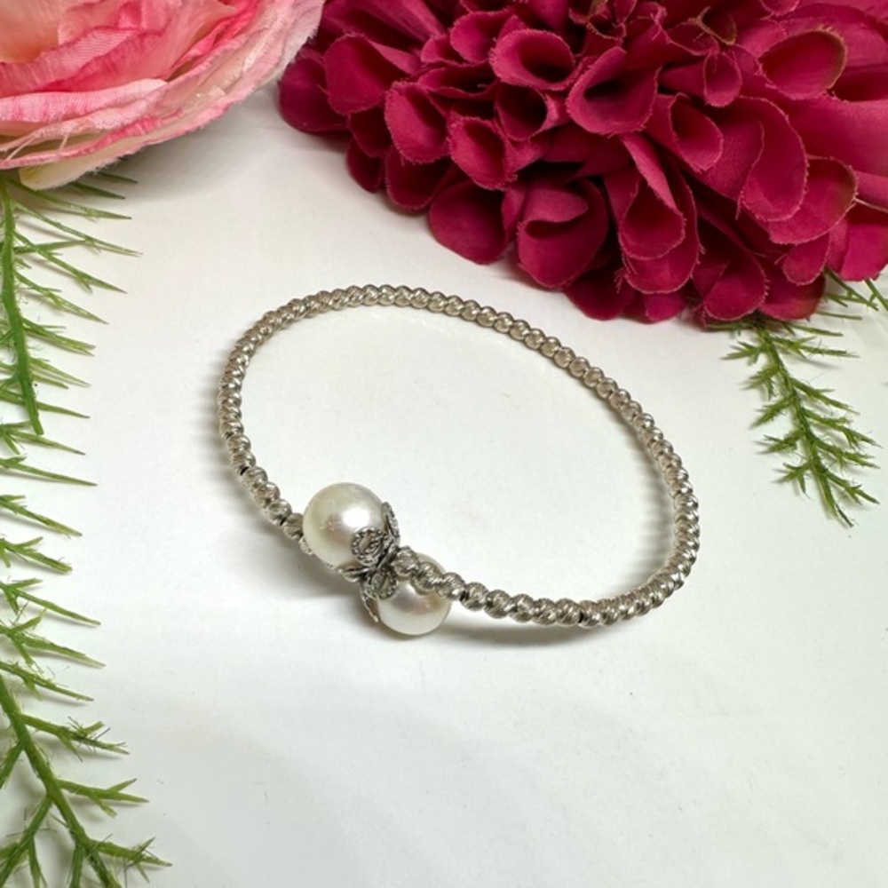 NEW⚜️Sterling Silver Freshwater Pearl Bangle Bracelet